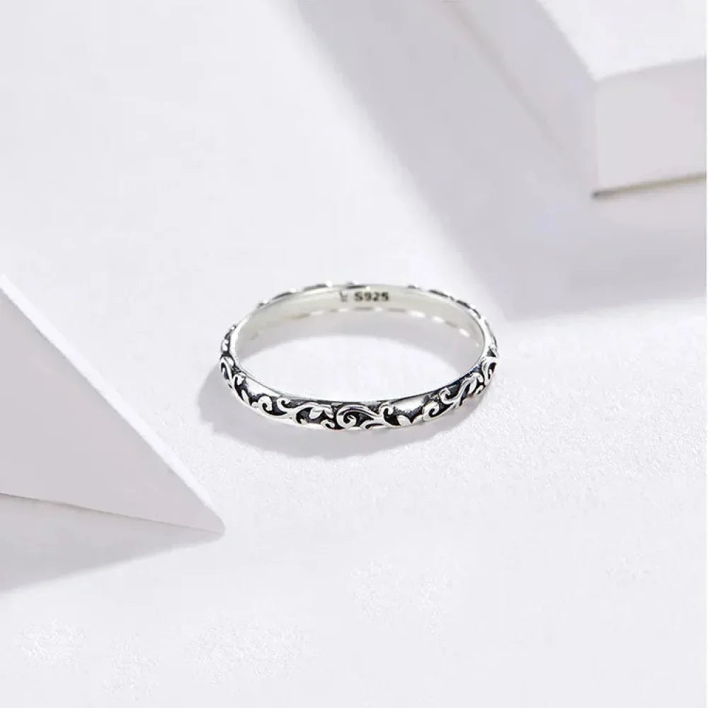 925 Sterling Silver Vintage Embossed Floral Ring