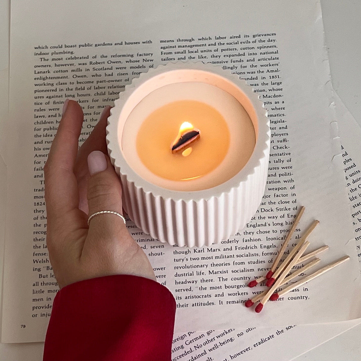 Handmade Ribbed Jar Soy Candle | Wood Wick, Jesmonite Vessel