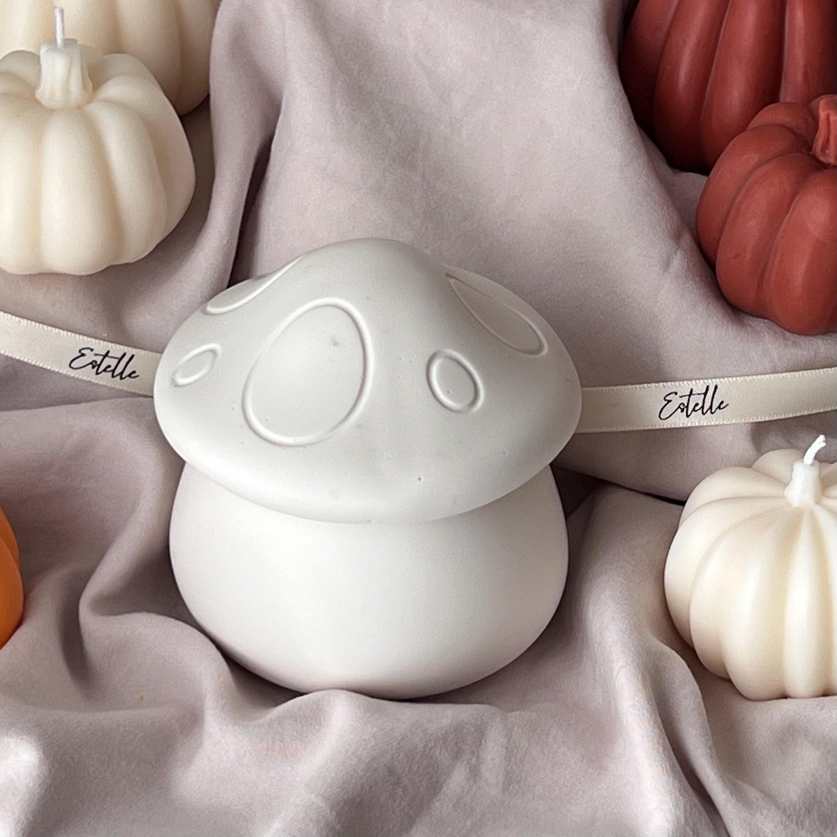 Mushroom Jar Soy Wax Candle: Handmade Jesmonite Vessel, Autumn Scent