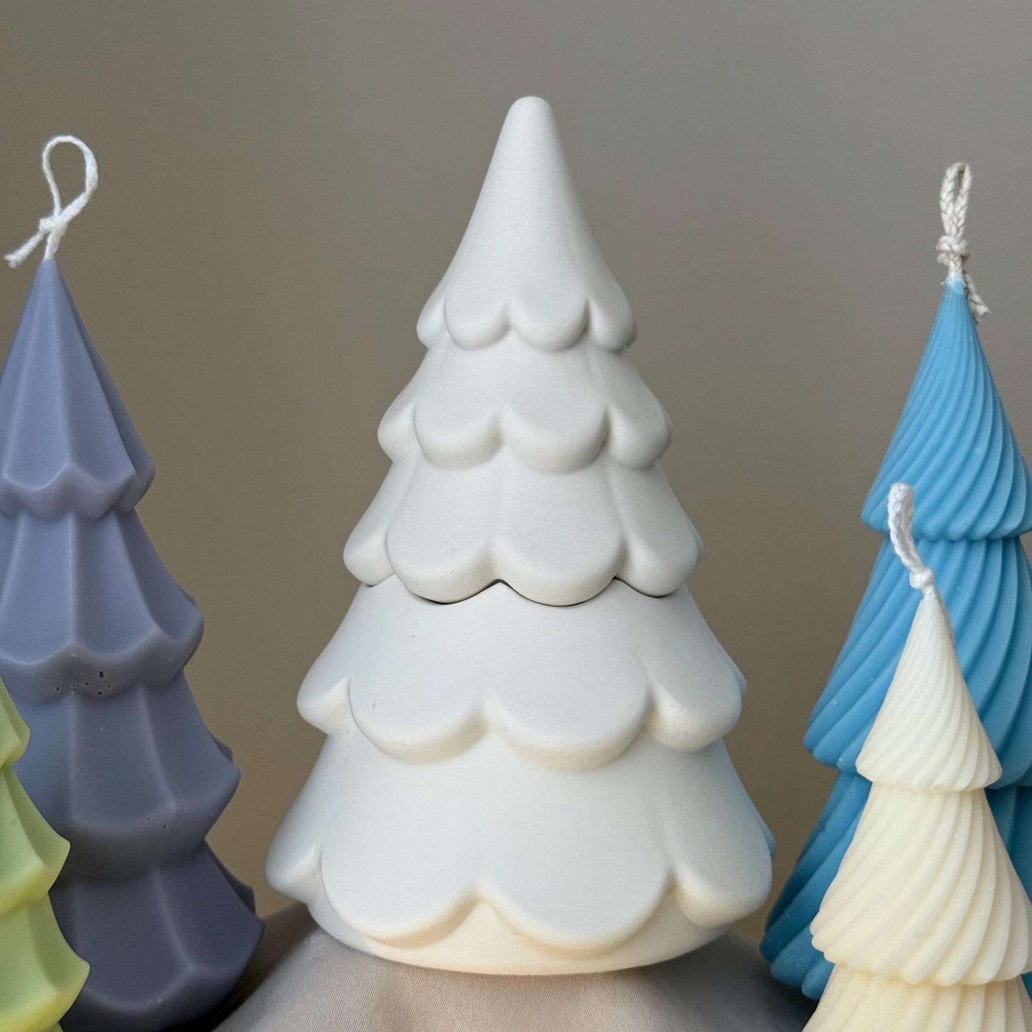 Christmas Tree Jar Soy Candle: Handmade Jesmonite Decor